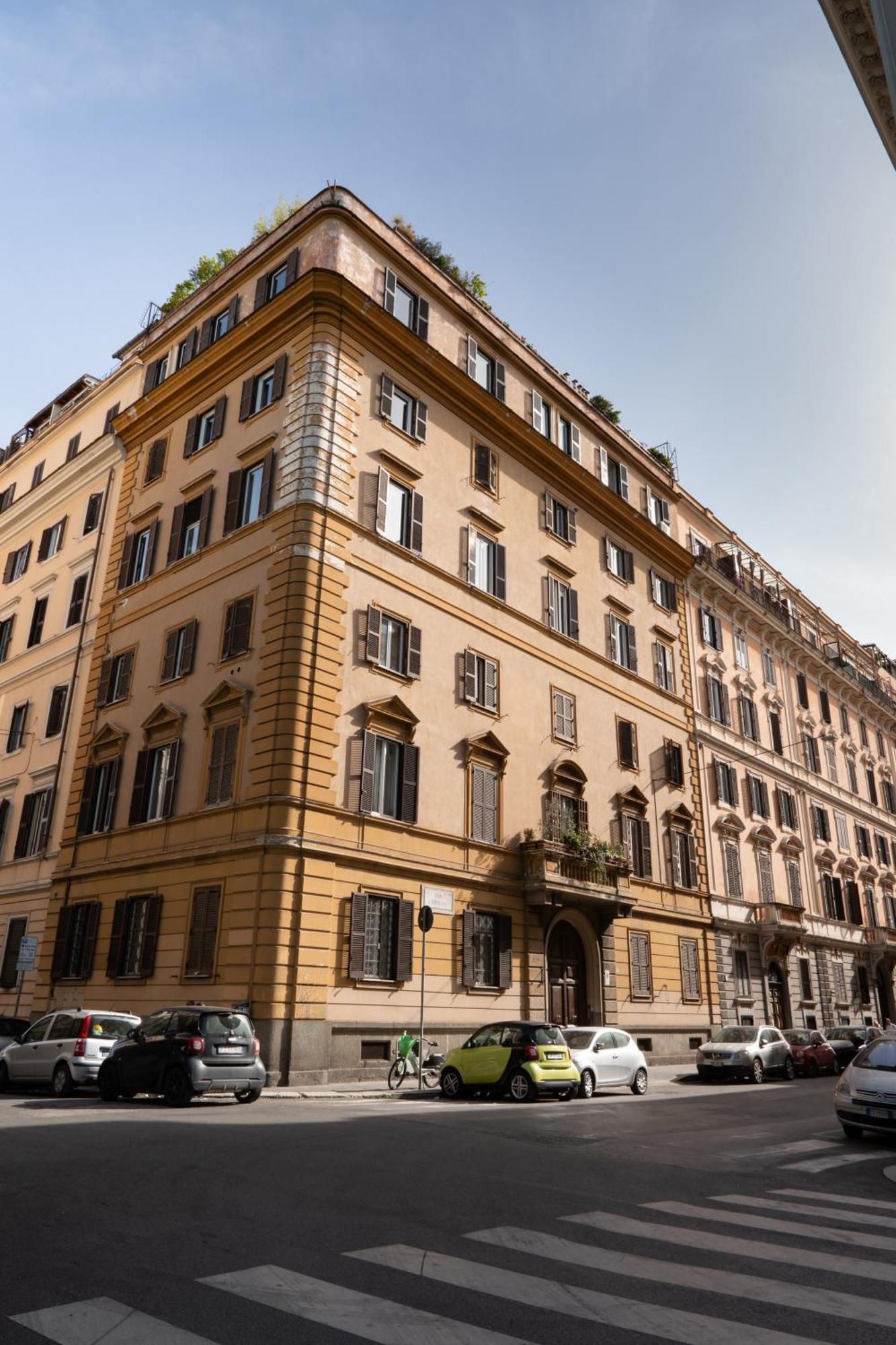 Embassy Suites Roma エクステリア 写真